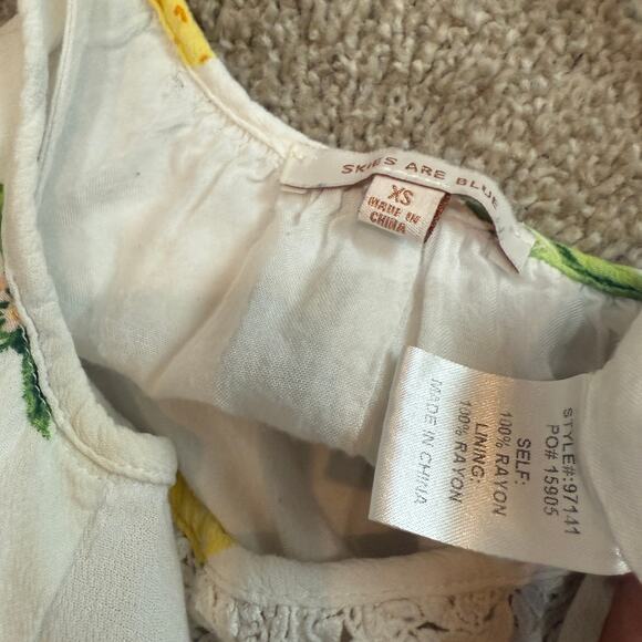 Skies are Blue XS lemon print lace crochet trim maxi belted dress D4 2419 - Picture 5 of 12